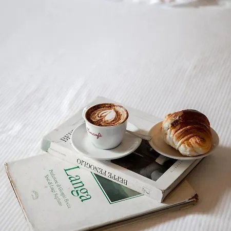 Vincafè 4* Alba (Piedmont)