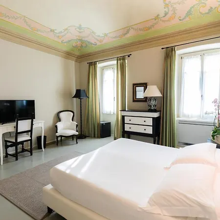 Vincafè Affittacamere 4*