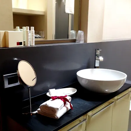 Vincafe Penzion Alba (Piedmont)