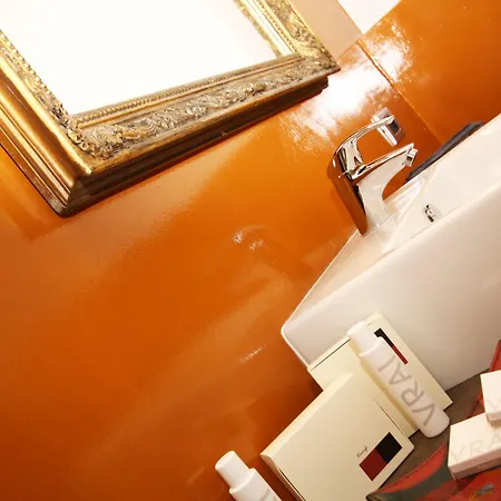 Vincafe 4* Alba (Piedmont)