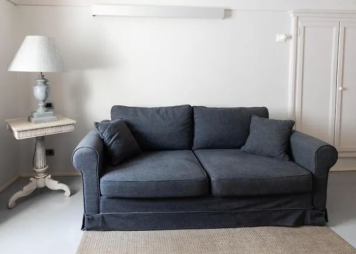 Vincafe 4* Alba (Piedmont)