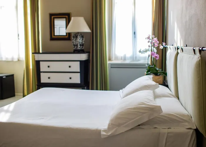 Guest house Vincafe Alba (Piedmont)