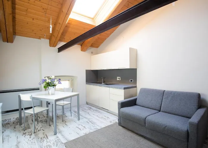 Guest house Vincafe 4*