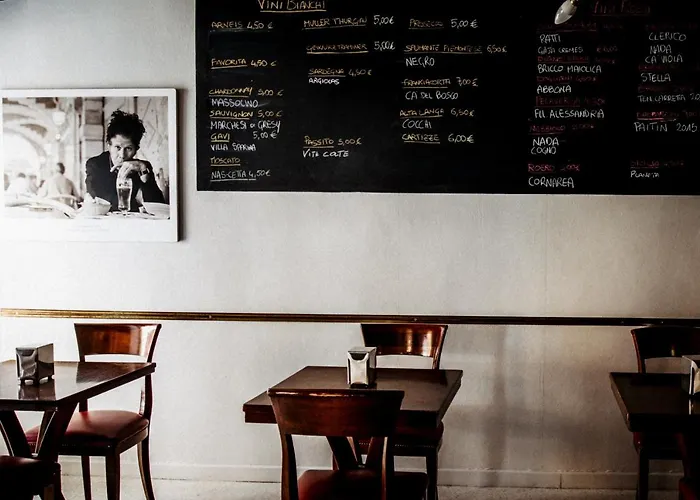 Vincafe 4* Alba (Piedmont)