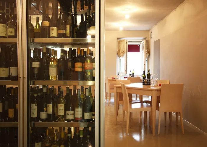 Guest house Vincafe Alba (Piedmont)